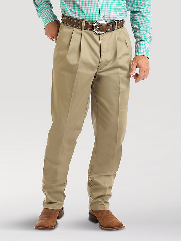 Men's Wrangler Casuals® Pleated Front Relaxed Fit Pants in Khaki