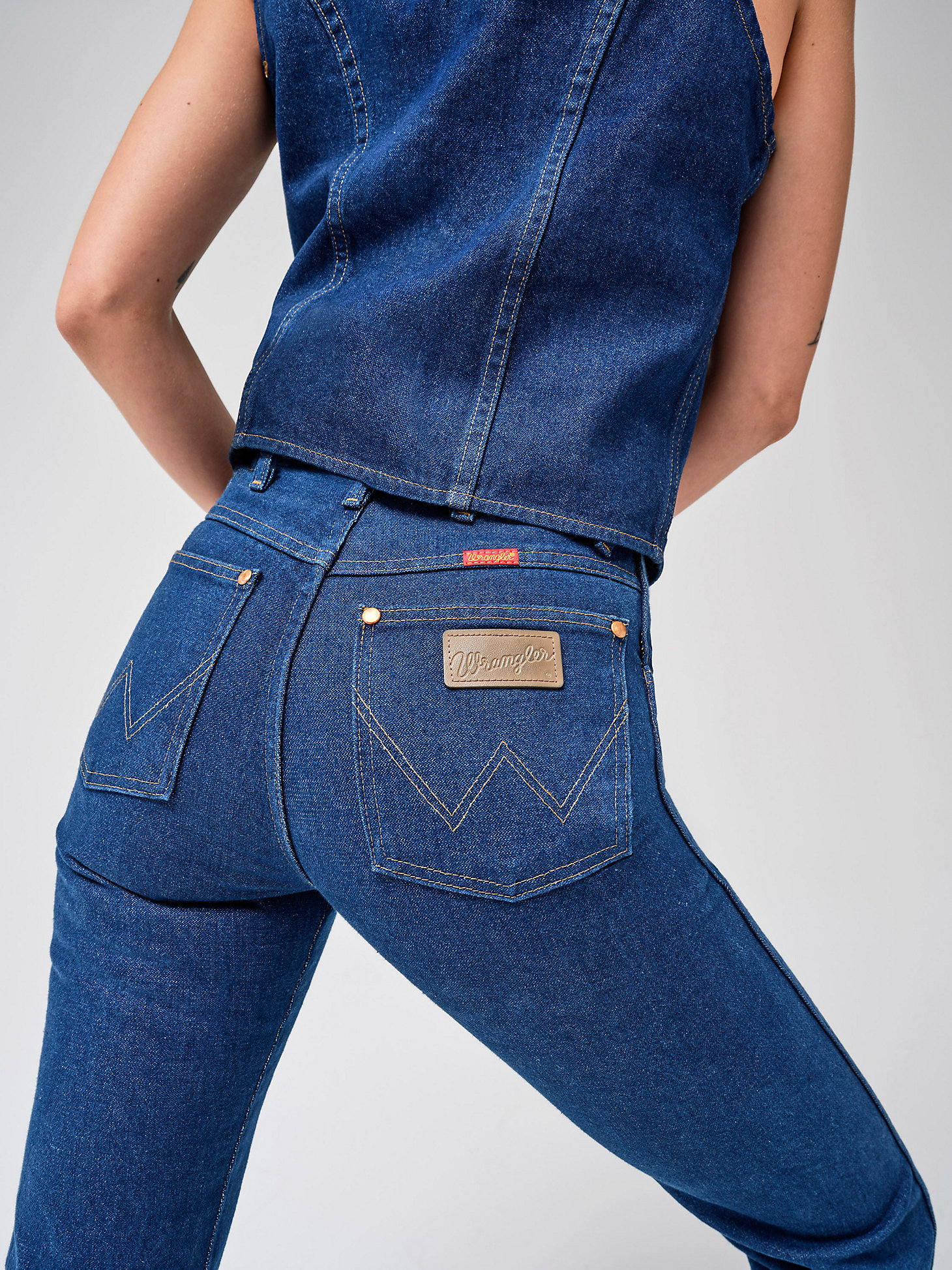 Women's Wrangler® Cowboy Cut® Slim Fit Jean in Prewashed Indigo alternative view 1