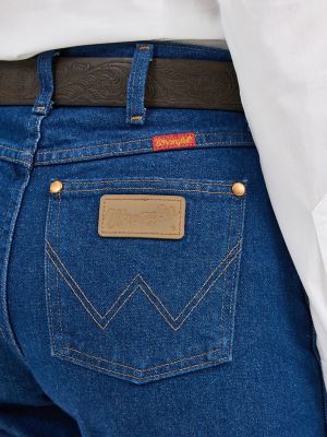 Women's Wrangler® Cowboy Cut® Slim Fit Jean in Prewashed Indigo alternative view 7