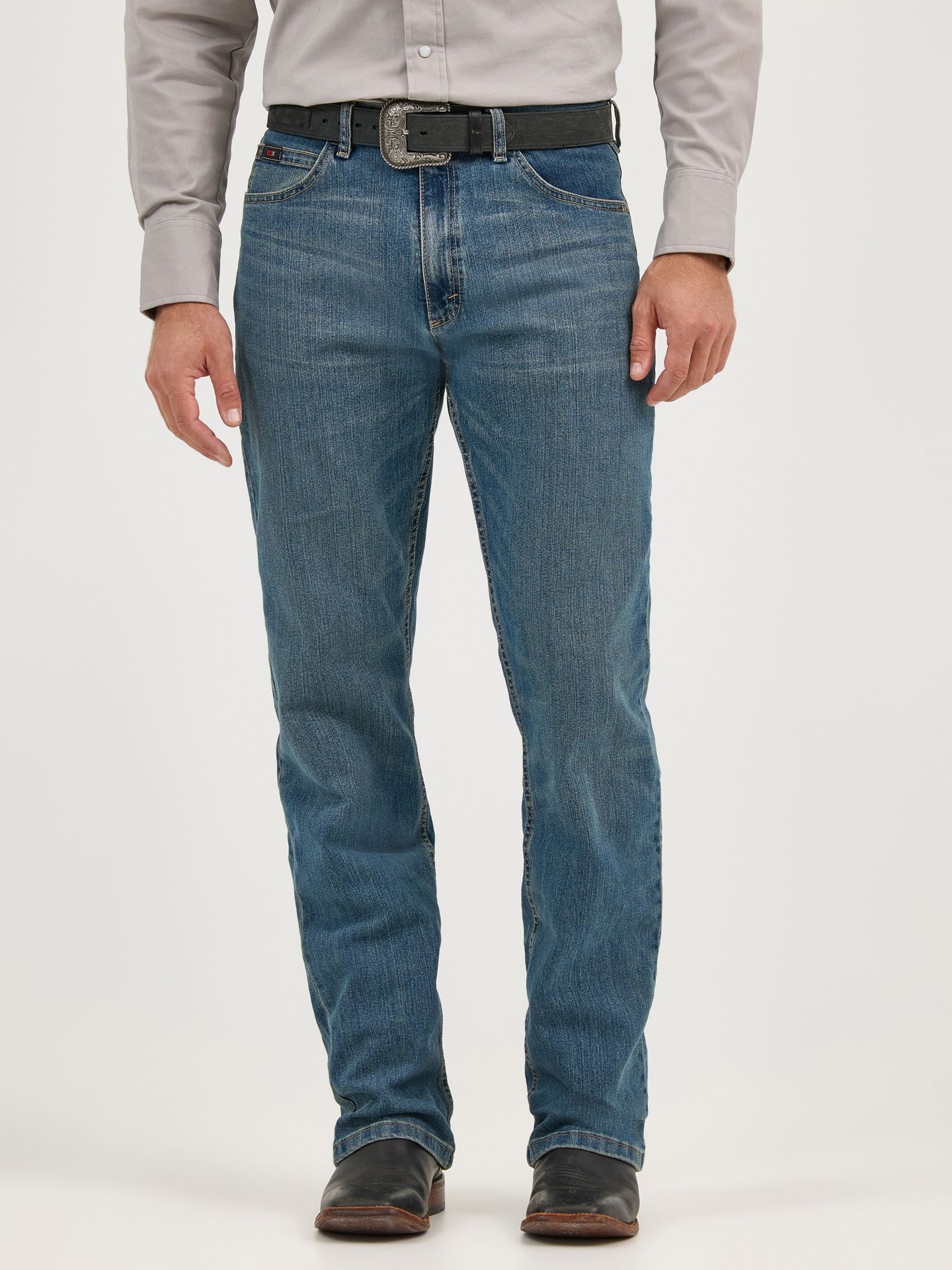 Мужские джинсы Wrangler 20X® Stretch 01 Competition Relaxed Jean, цвет: Barrel — фото 2