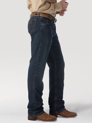 Wrangler® 20X® Advanced Comfort 01 Competition Relaxed Jean in RB wash