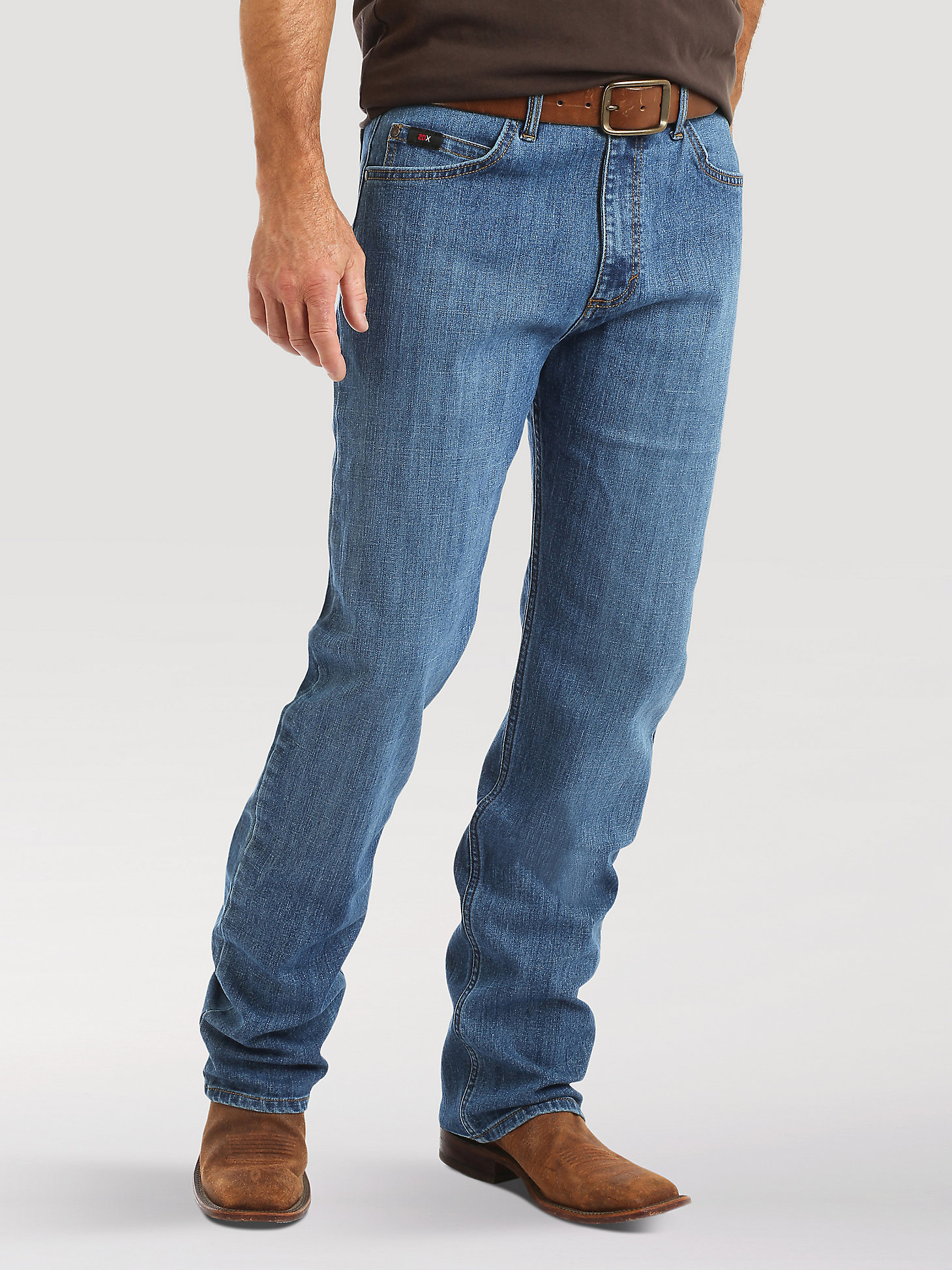 Men's Wrangler® 20X® Active Flex Relaxed Fit Jean in Admiral Blue alternative view 1