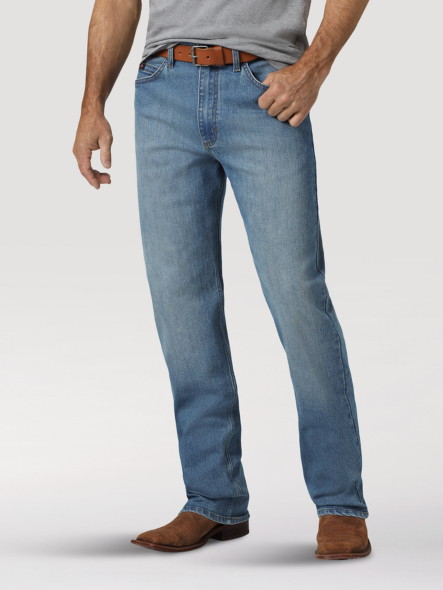 Men's Wrangler® 20X® Active Flex Relaxed Fit Jean in Blue Mountain main view