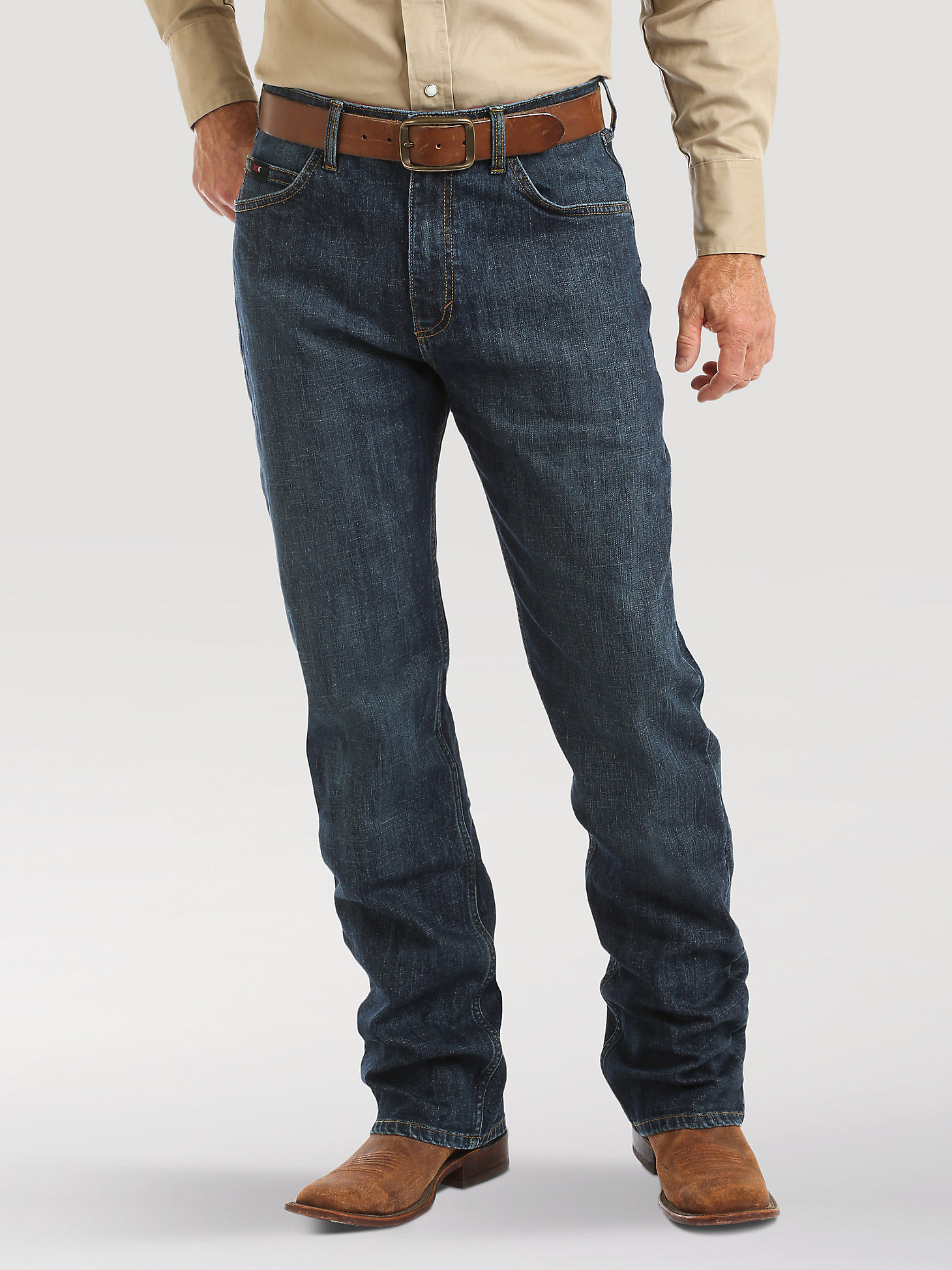 Men's Wrangler® 20X® Active Flex Relaxed Fit Jean in Thundercloud alternative view 1