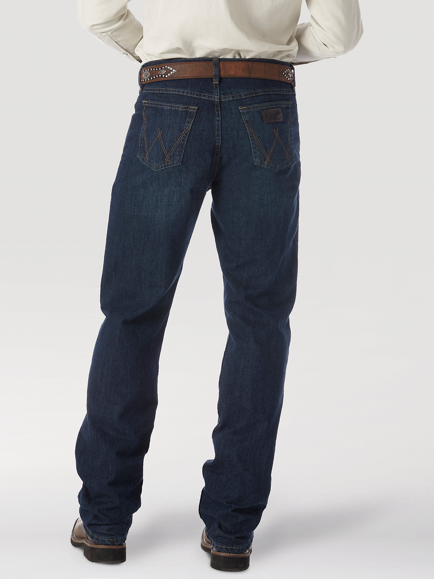 Wrangler® 20X® 01 Competition Jean in Deep Blue alternative view 2