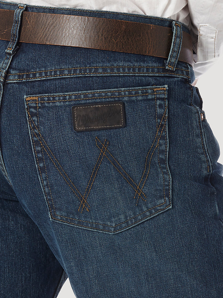 Wrangler® 20X® 01 Competition Jean in River Wash alternative view 3