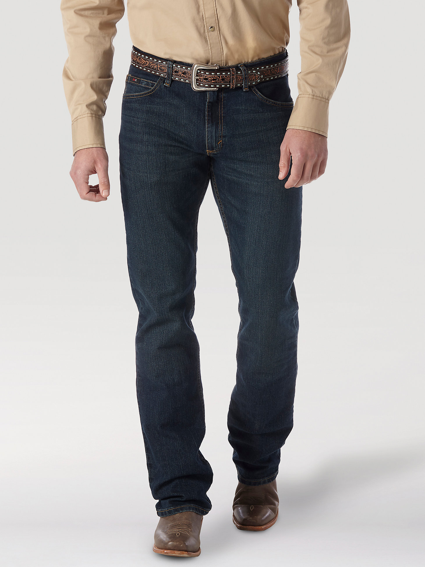 Wrangler® 20X® Advanced Comfort 02 Competition Slim Jean in Root Beer main view