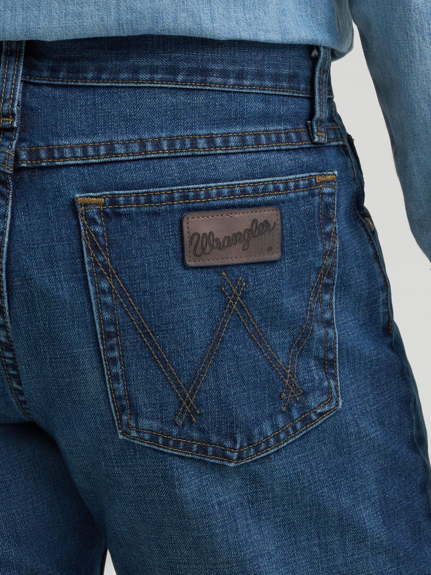 Мужские джинсы Wrangler 20X® 02 Competition Regular Fit Jean, цвет: Dillon — фото 5