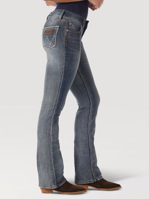 Wrangler Retro® Ladies' Mae Jeans in MS Wash