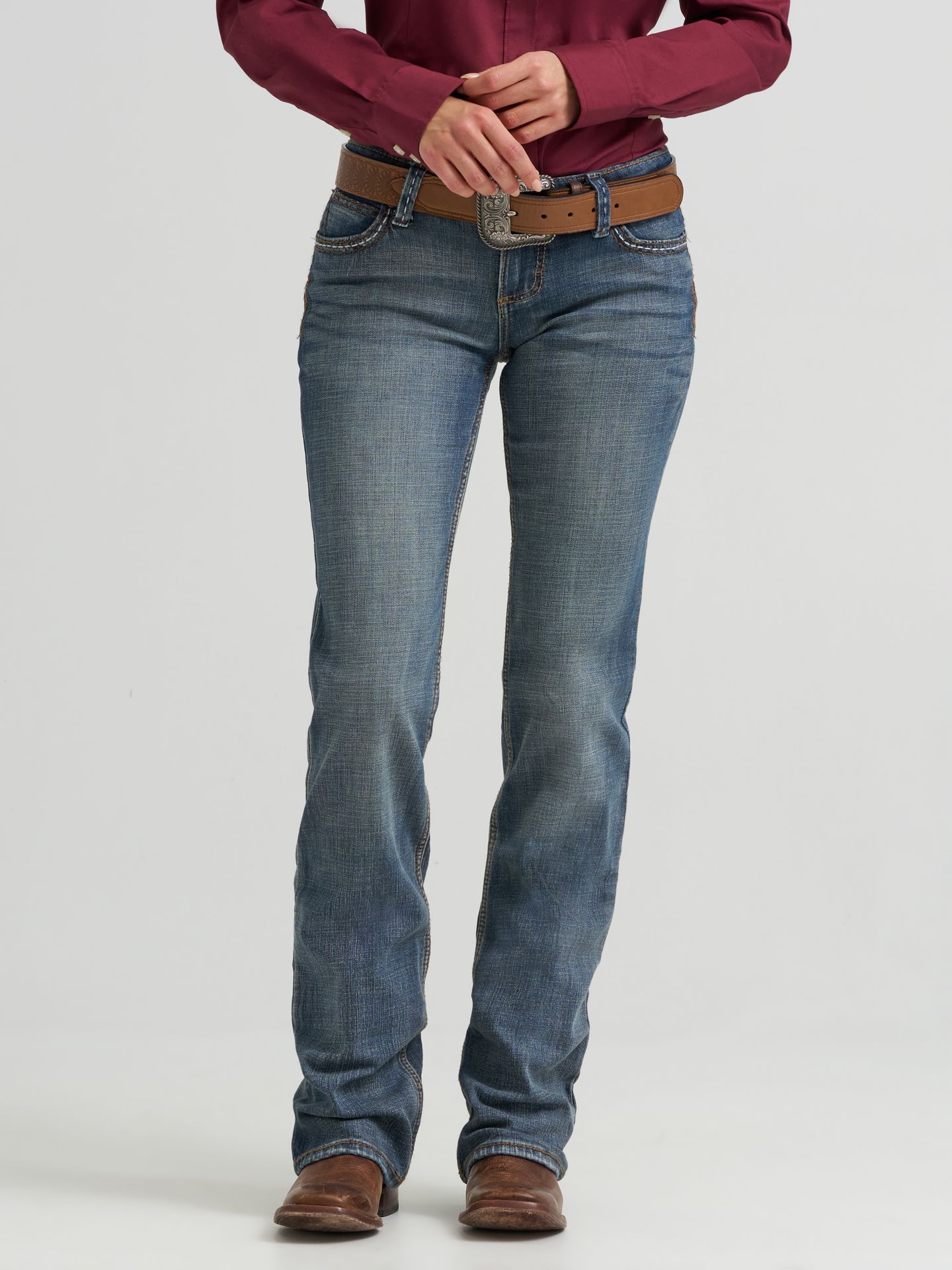Женские джинсы Wrangler Retro® Sadie Bootcut, цвет: Варёный — фото 5