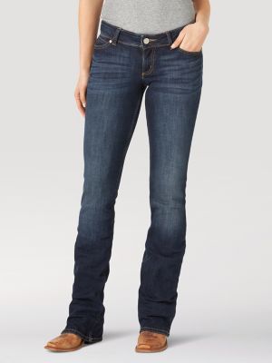 Wrangler Womens Retro Sadie Low Rise Stretch Boot Cut Jean : :  Clothing, Shoes & Accessories