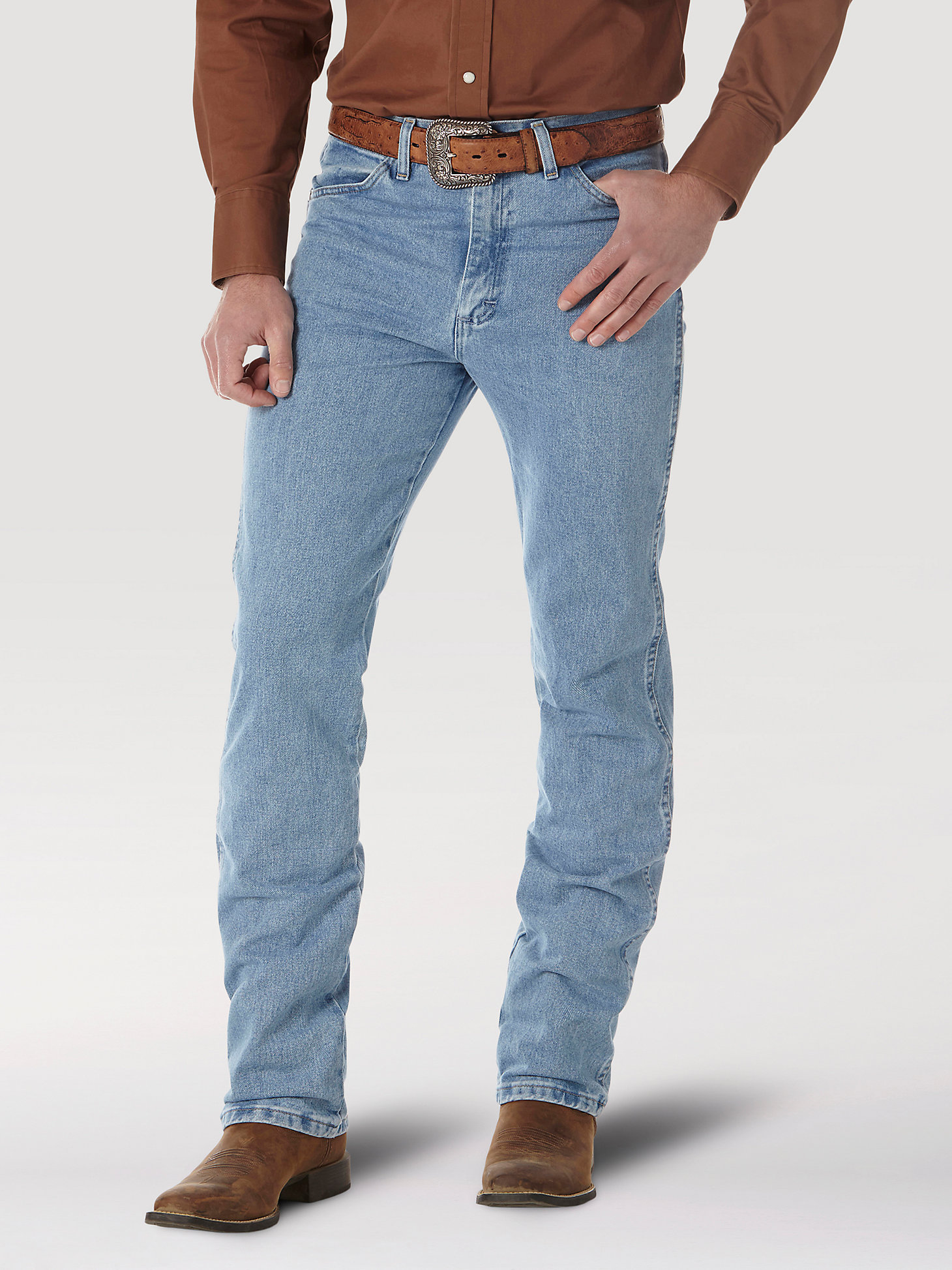 Wrangler® Cowboy Cut® Slim Fit Jean in Antique Wash alternative view 3