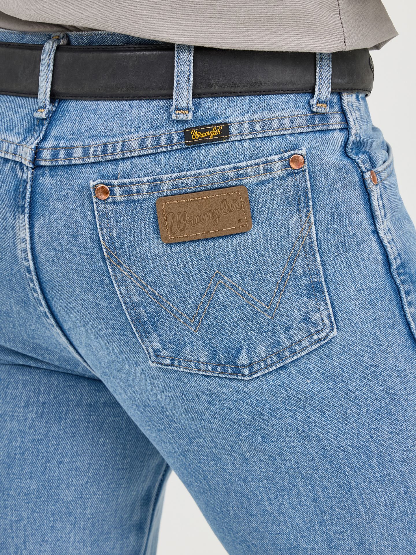 Мужские джинсы Wrangler Cowboy Cut® Slim Fit Jean, цвет: Состаренный варёный — фото 7