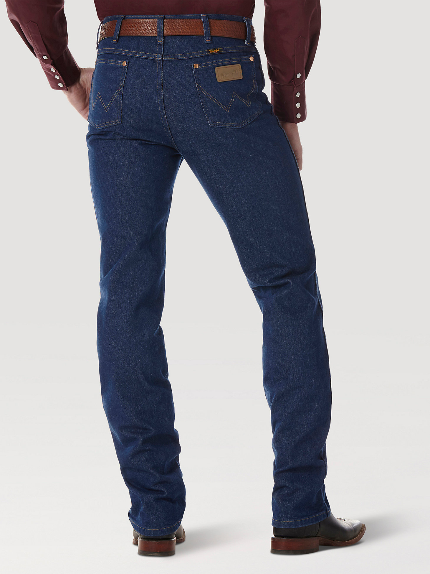 Wrangler® Cowboy Cut® Slim Fit Jean in Prewashed Indigo alternative view 2