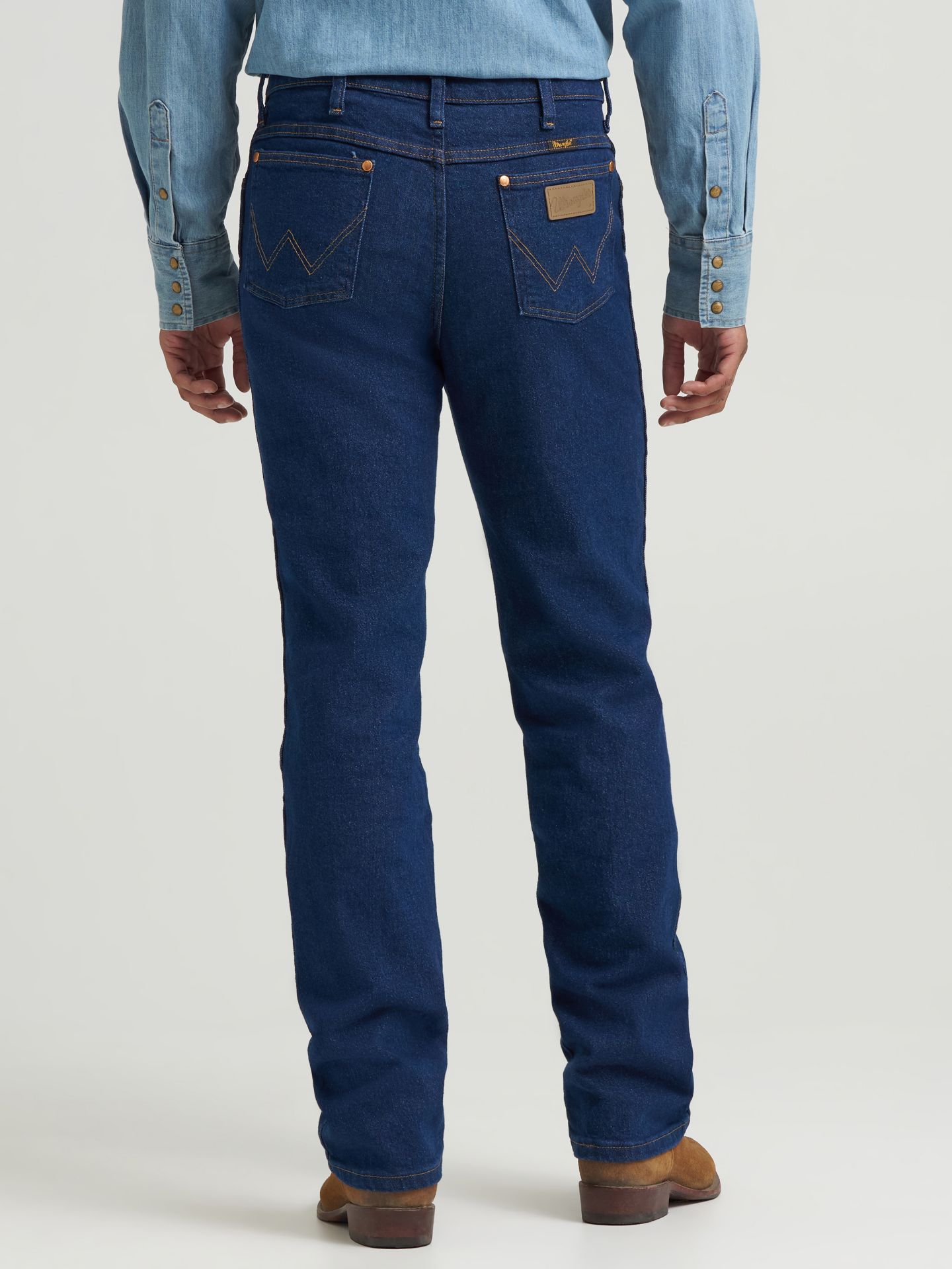 Мужские джинсы Wrangler Cowboy Cut® Navy Stretch Slim Fit, цвет: Тёмно-синий — фото 2