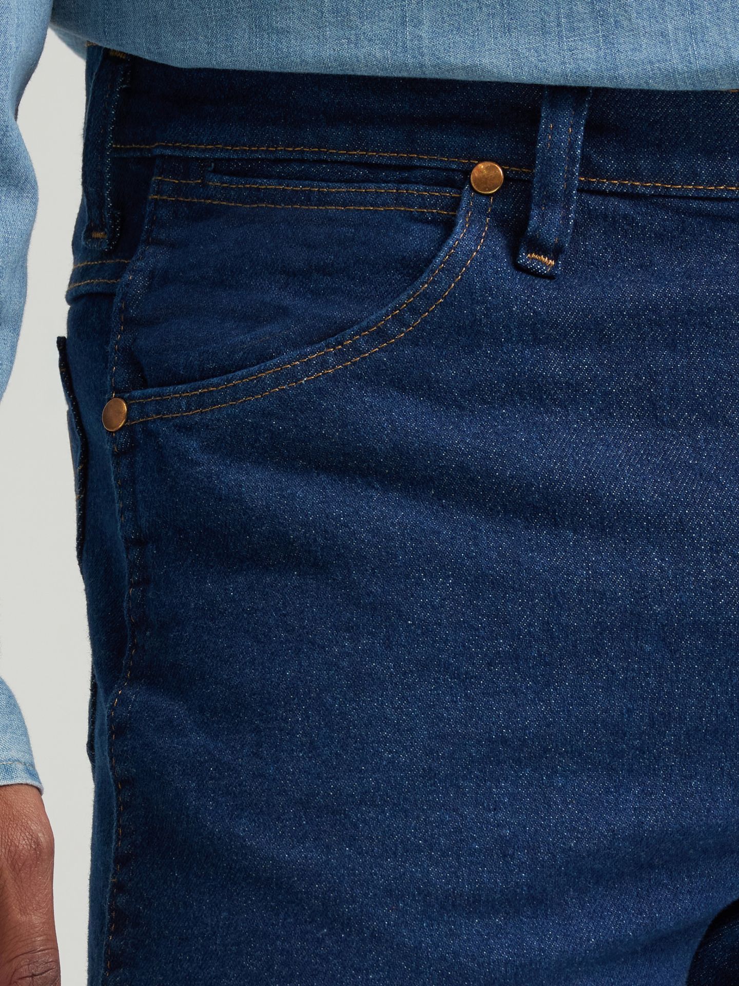 Мужские джинсы Wrangler Cowboy Cut® Navy Stretch Slim Fit, цвет: Тёмно-синий — фото 6