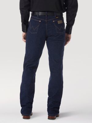 Wrangler® Cowboy Cut® Bootcut Stretch Regular Fit Jean in Navy