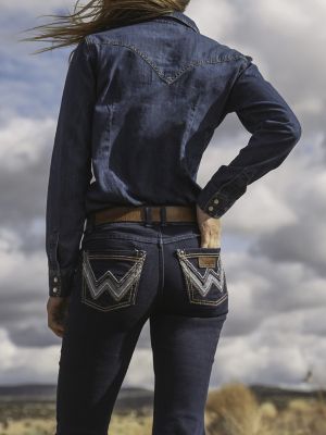 womens red wrangler jeans