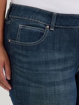 Women's Bootcut Jean (Plus) in DO Wash