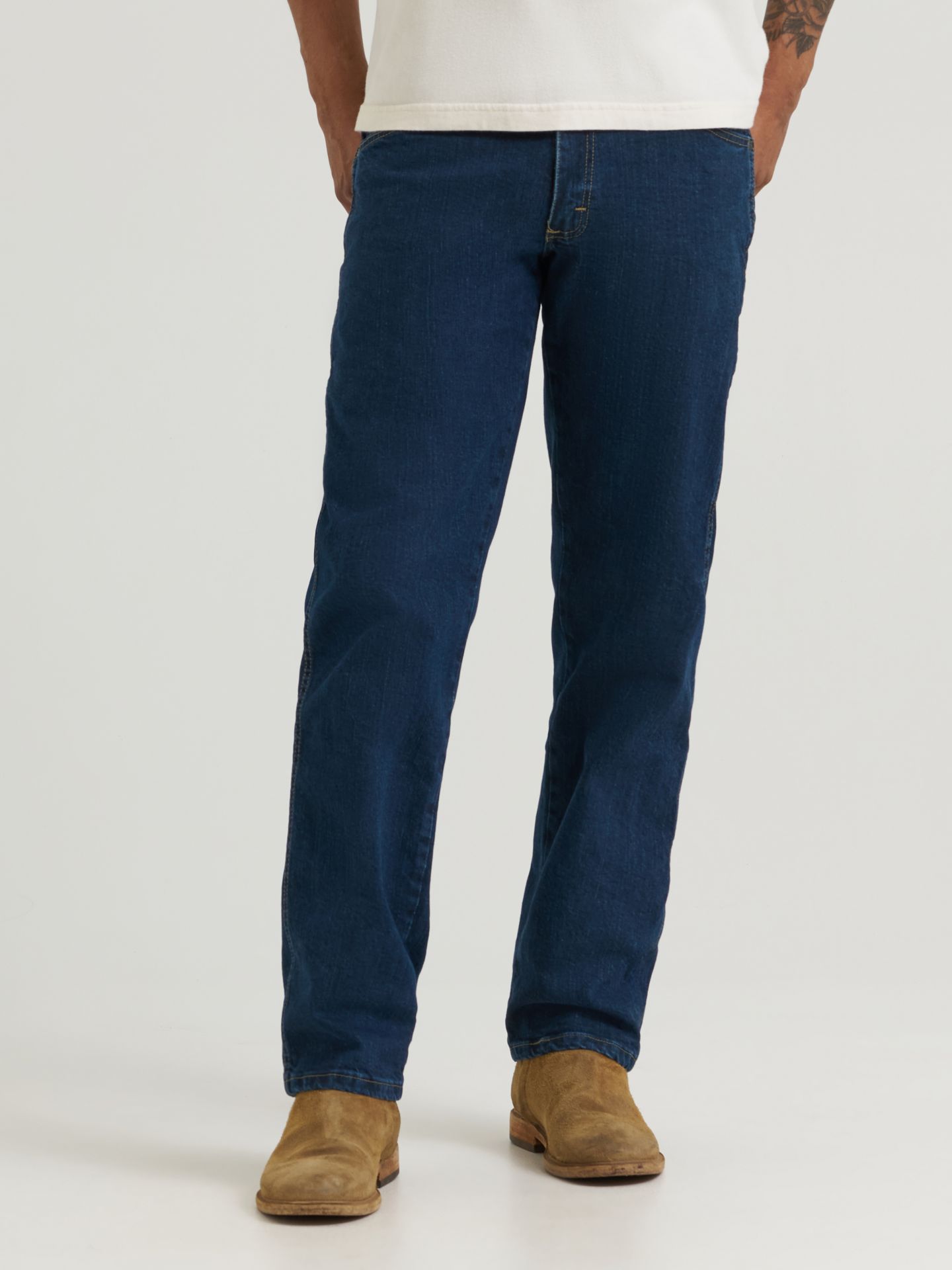 Мужские джинсы Wrangler Rugged Wear® Performance Series Relaxed Fit, цвет: Серо-бежевый, вариант 1 — фото 2