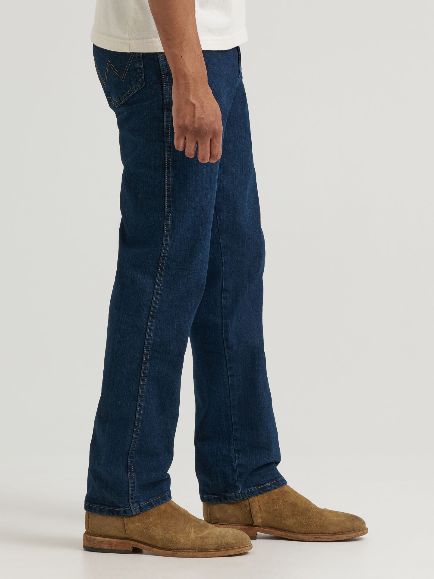 Мужские джинсы Wrangler Rugged Wear® Performance Series Relaxed Fit, цвет: Серо-бежевый, вариант 1 — фото 3