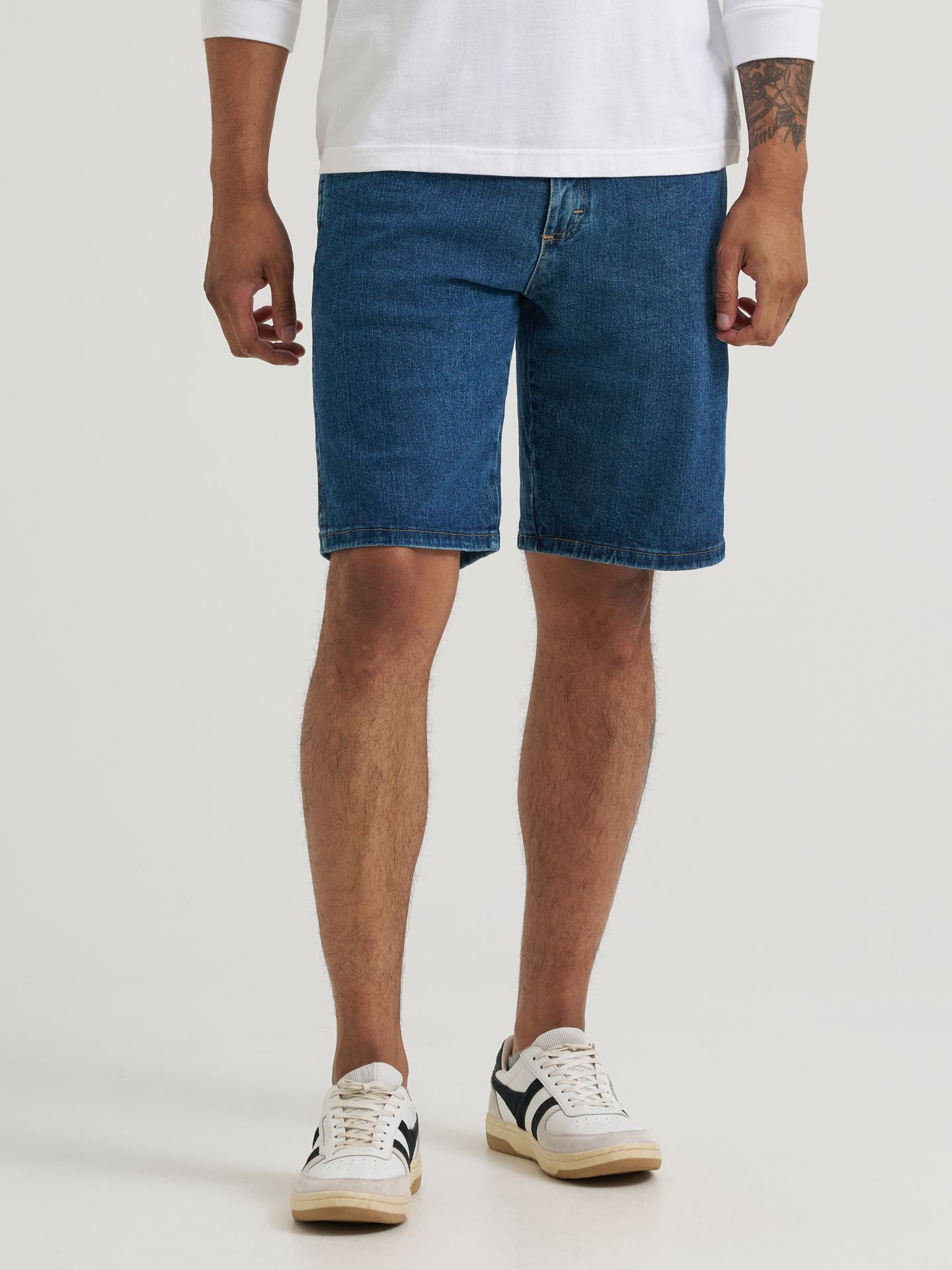 Мужские шорты Wrangler Rugged Wear® Performance Series Relaxed Fit, цвет: Серо-бежевый — фото 2