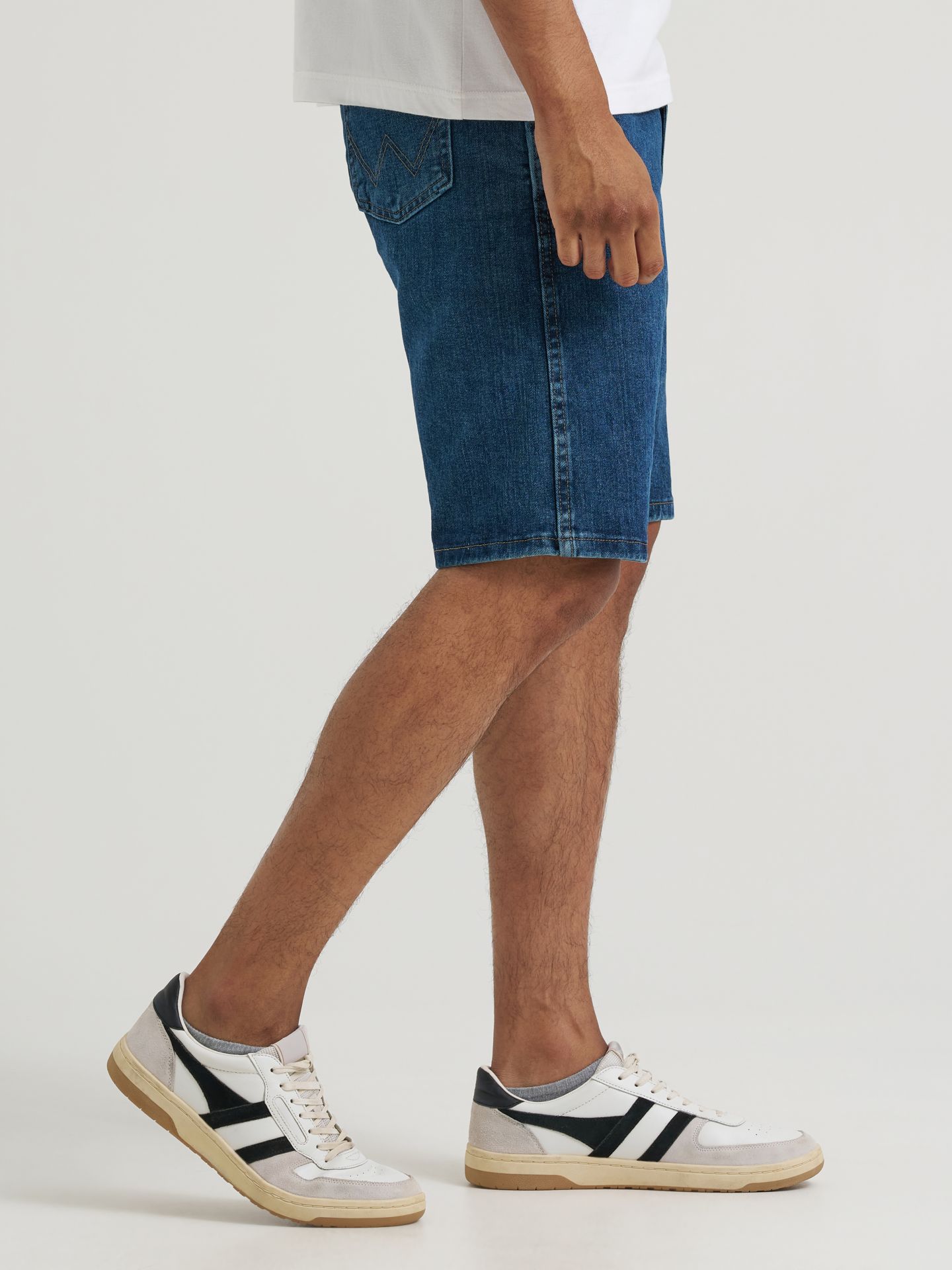 Мужские шорты Wrangler Rugged Wear® Performance Series Relaxed Fit, цвет: Серо-бежевый — фото 3