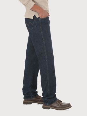 Wrangler Rugged Wear&reg; Performance Series Regular Fit Jean in Dark Indigo alternative view 2