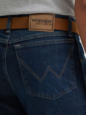 Wrangler Rugged Wear&reg; Performance Series Regular Fit Jean in Dark Indigo alternative view 5