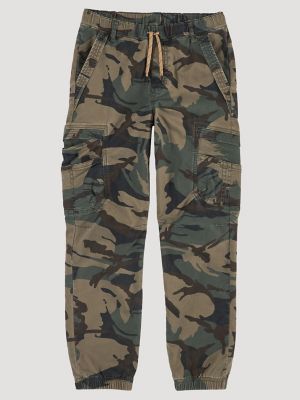 Boy's Wrangler&reg; Free To Stretch Gamer Cargo Pant (4-7) in Camo