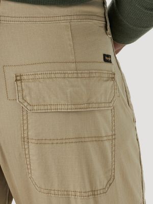 wrangler cargo jeans with tech pocket