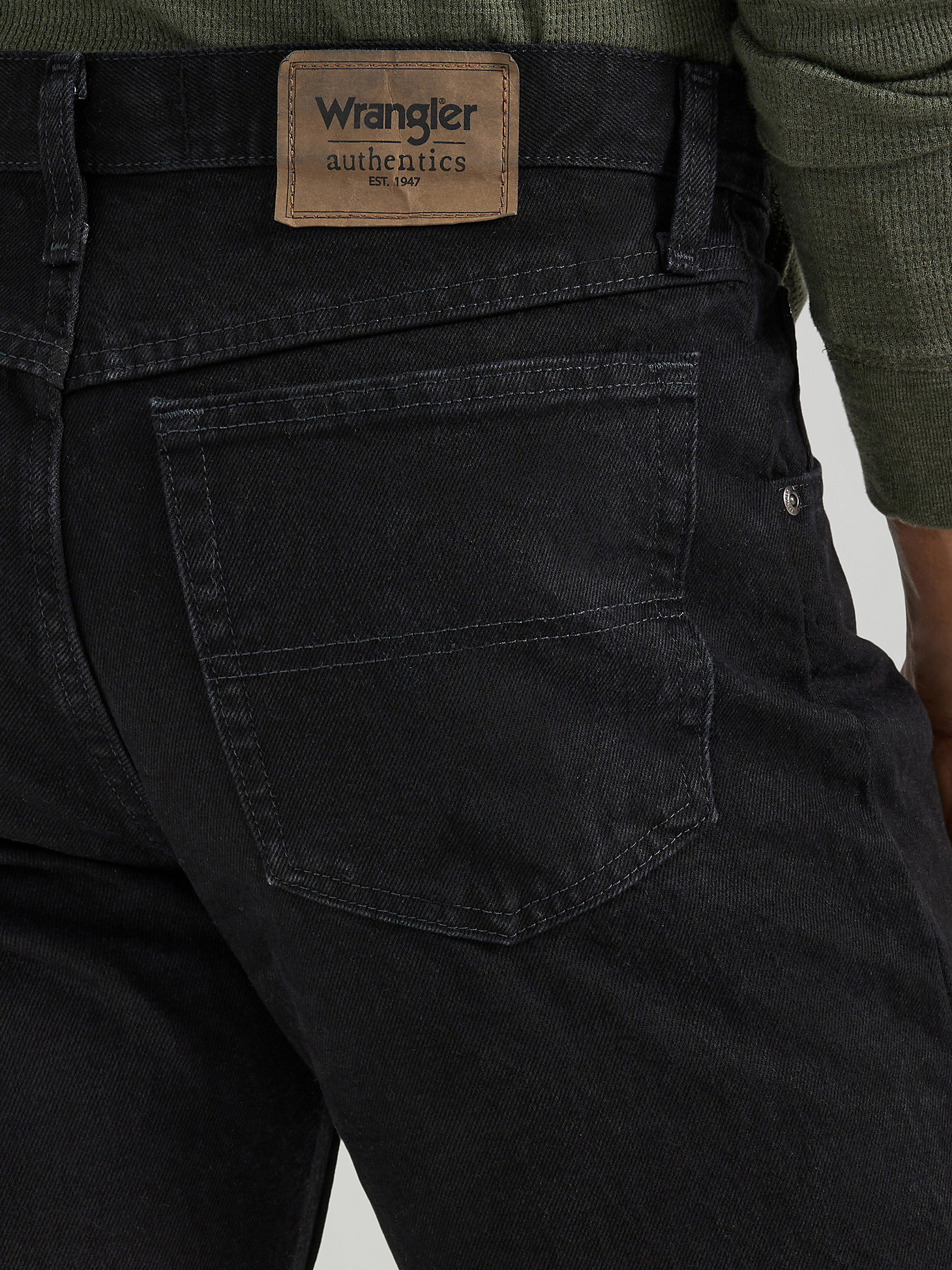 Men's Wrangler Authentics® Regular Fit Cotton Jean in Black alternative view 2