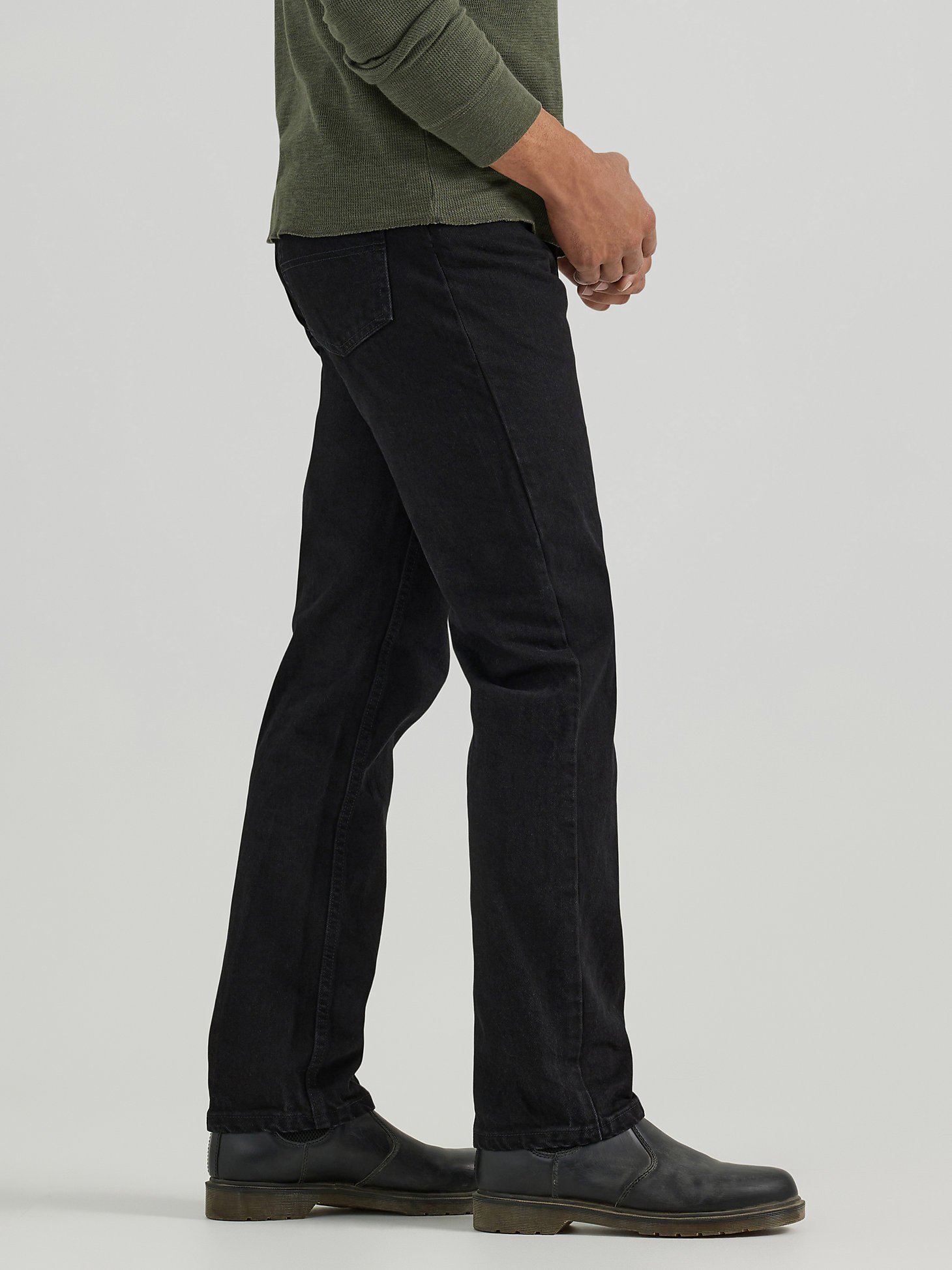 Men's Wrangler Authentics® Regular Fit Cotton Jean in Black alternative view 3