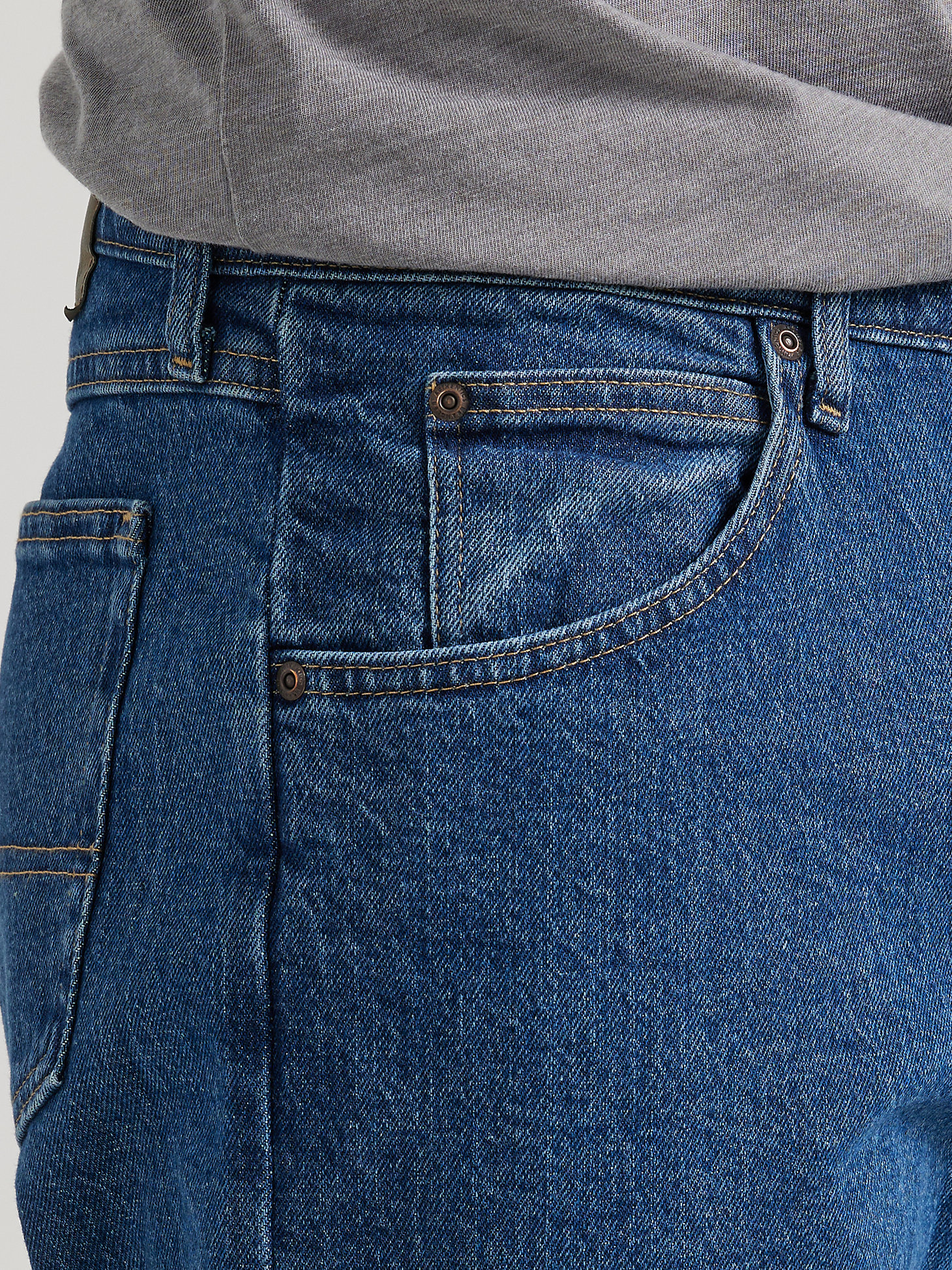 Men's Wrangler Authentics® Relaxed Fit Flex Jean in Dark Stonewash alternative view 4