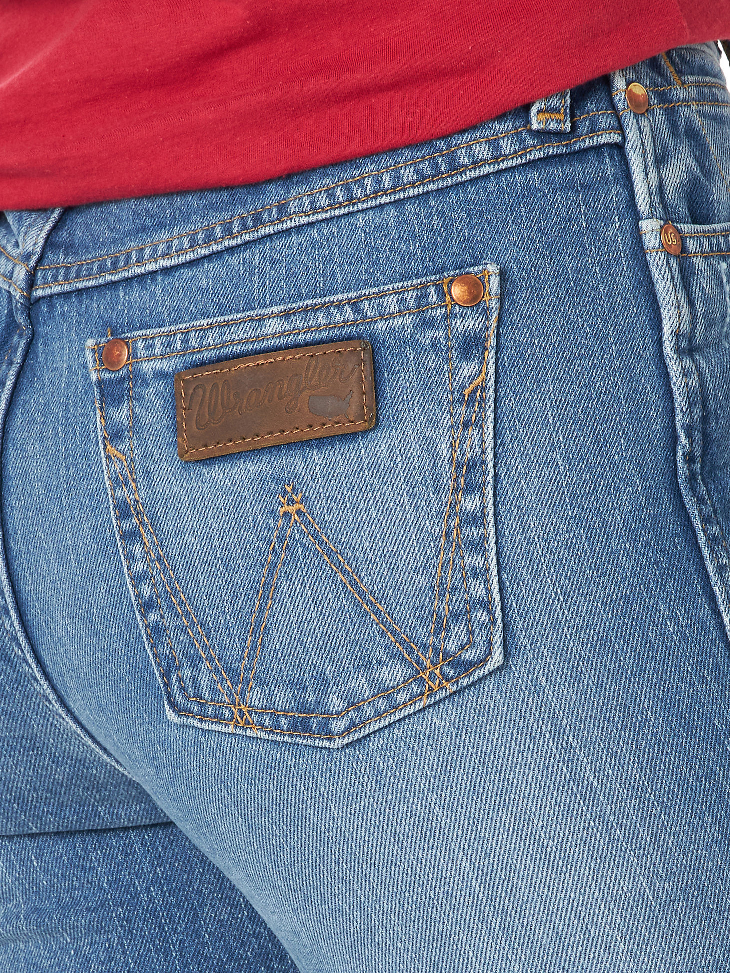 Women's Wrangler Rooted Collection™ USA High Rise Straight Leg Jean in Blue alternative view 7