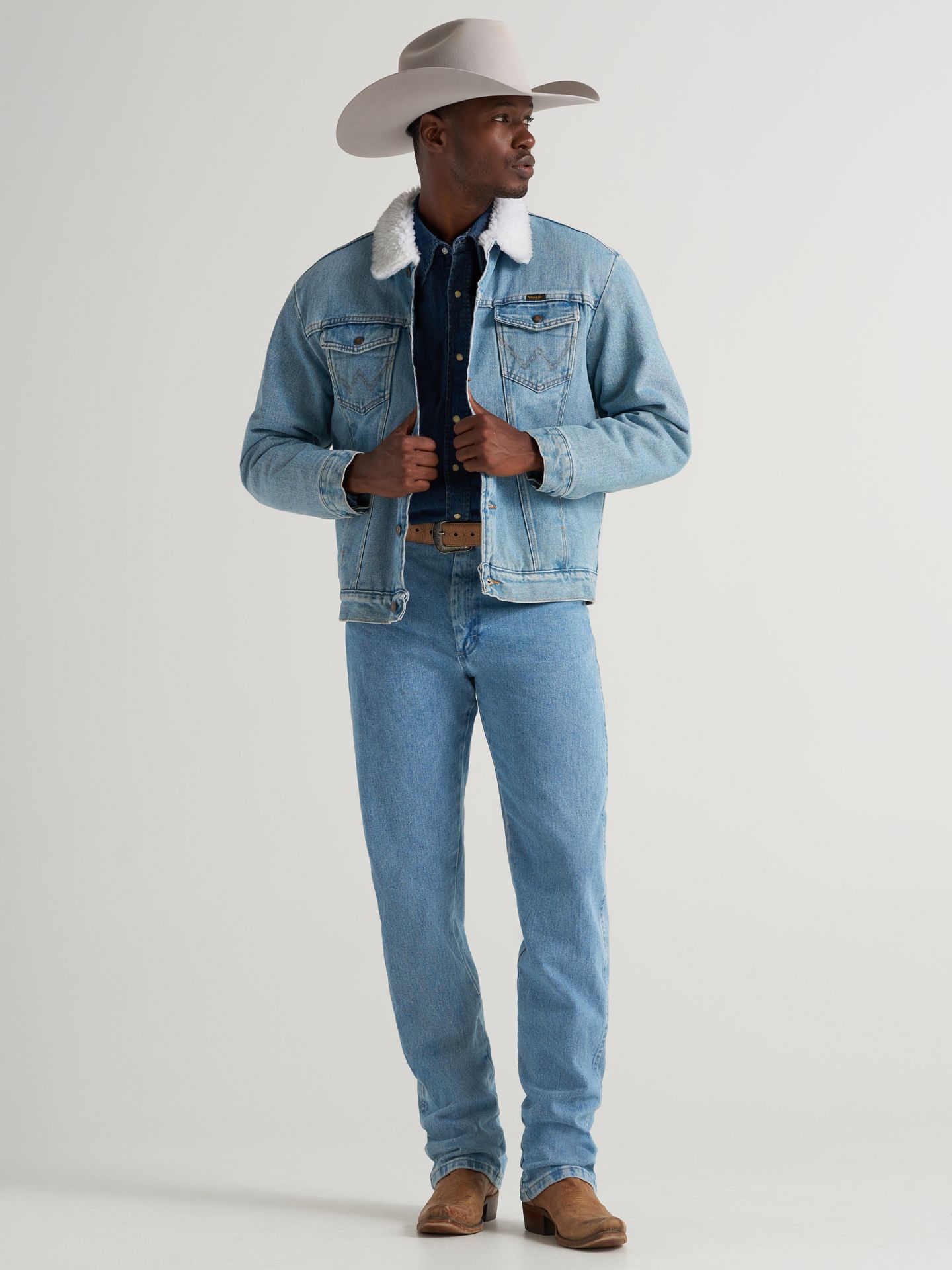 Мужская куртка Wrangler Western Sherpa Lined Denim Jacket, цвет: Варёный — фото 2