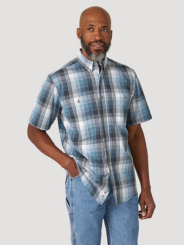 Wrangler Rugged Wear® Short Sleeve Easy Care Plaid Button-Down Shirt