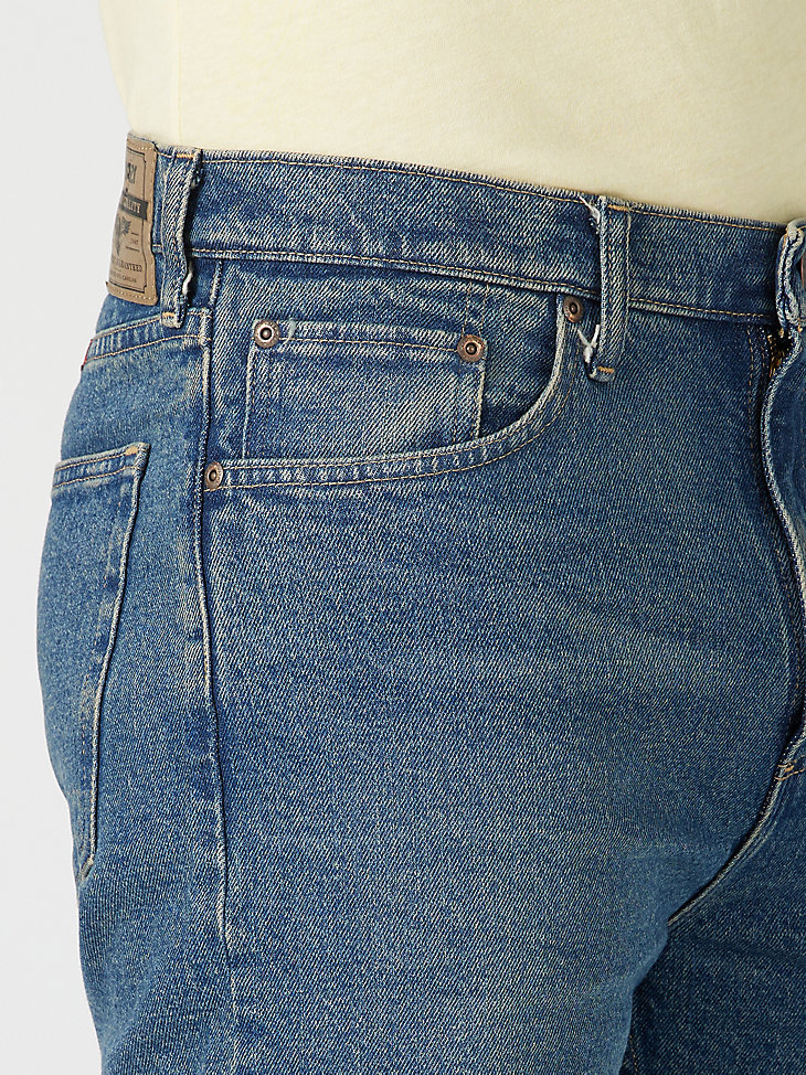 Men's Wrangler® Five Star Premium 5-pocket Relaxed Denim Short in Mid Tint alternative view 4