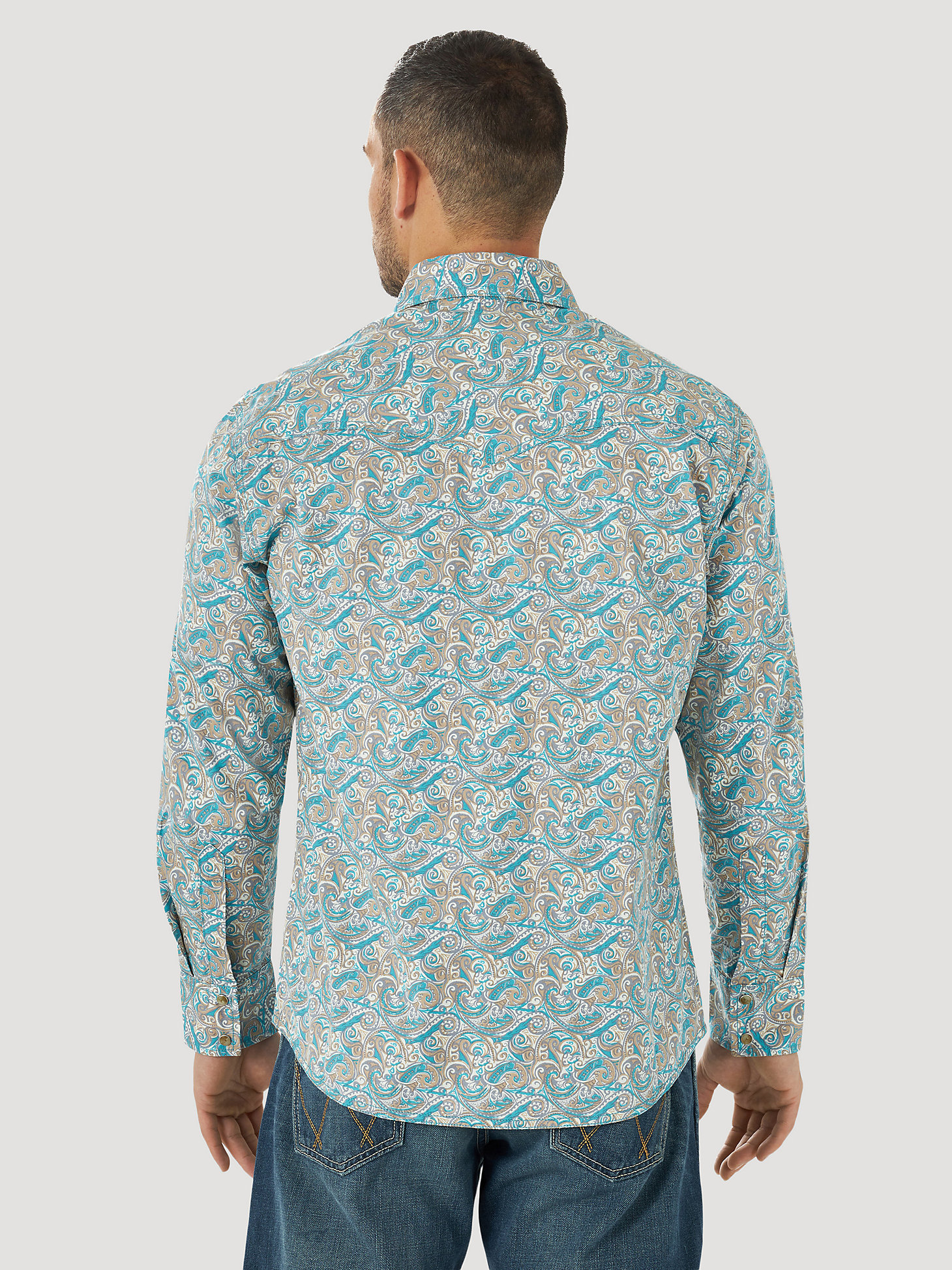 Men's Wrangler Retro Premium Contrast Trim Western Snap Flap Pocket Print Shirt in Turquoise Swirl alternative view 3