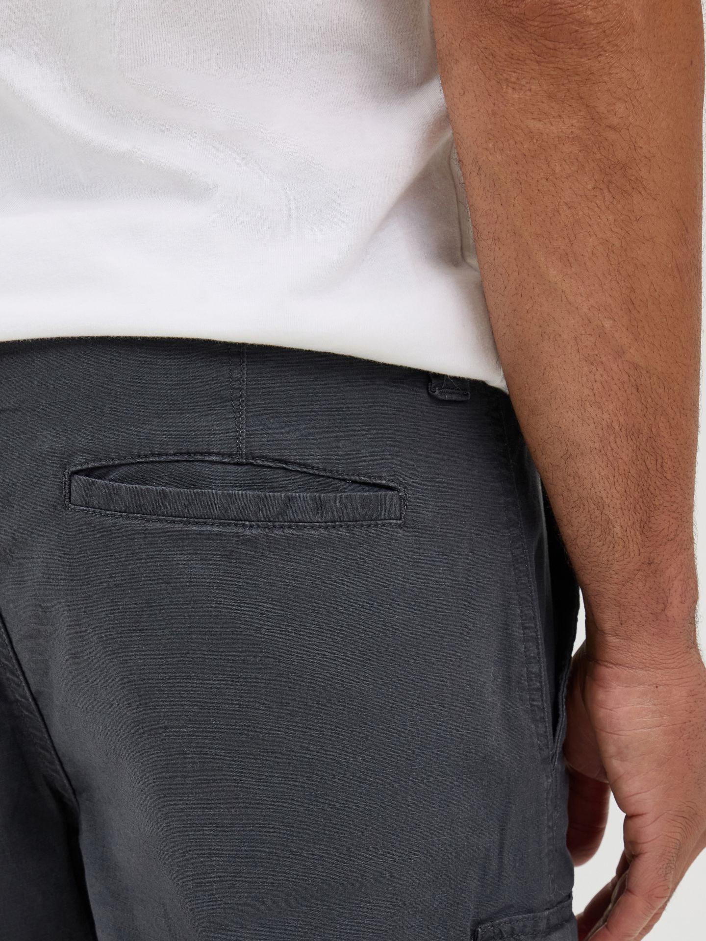 Мужские шорты Wrangler Five Star Premium Cargo Short, цвет: Антрацитовый — фото 4
