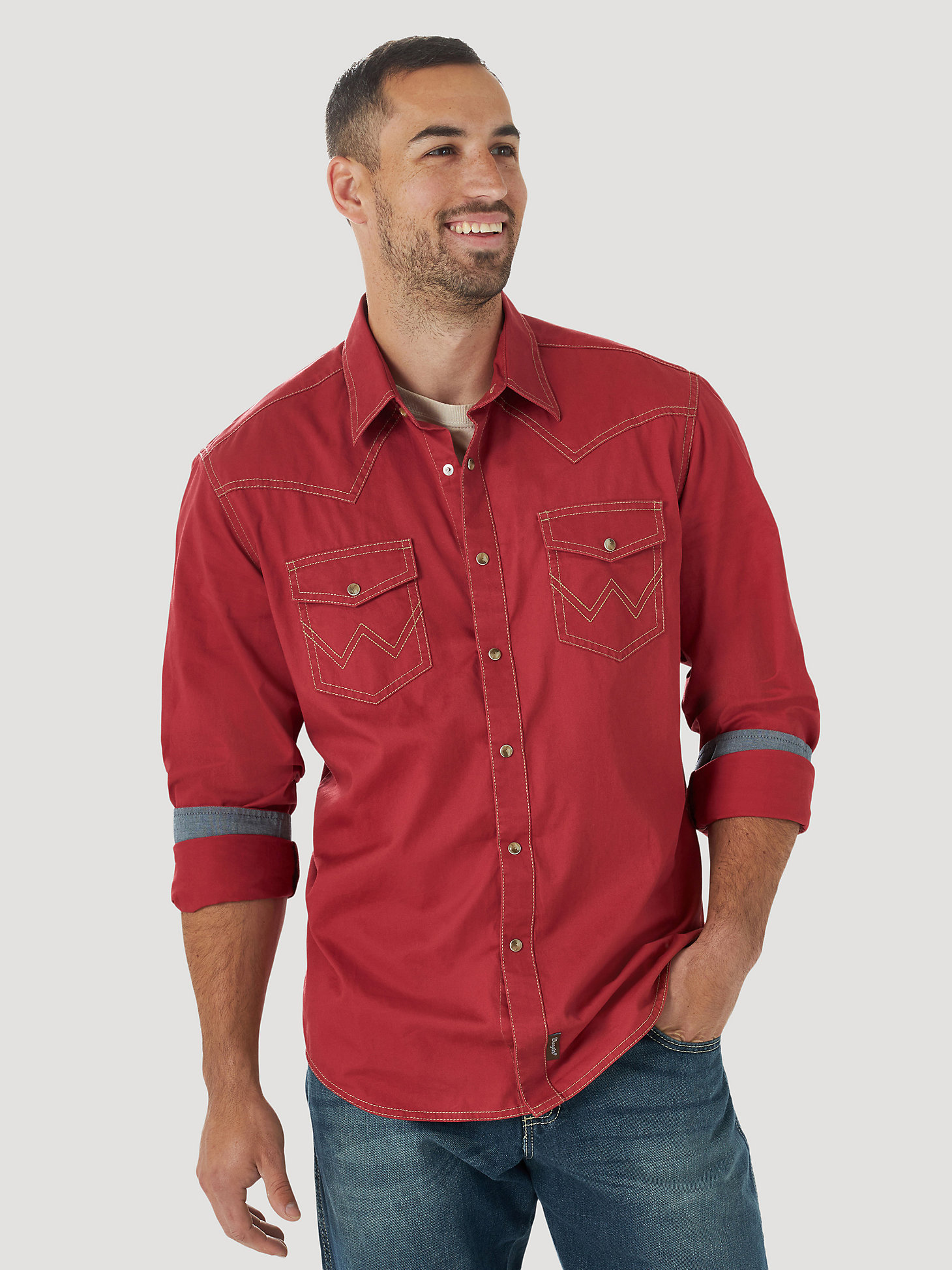 Men's Wrangler Retro Premium Contrast Trim Western Snap Flap Pocket Solid Shirt in Red main view
