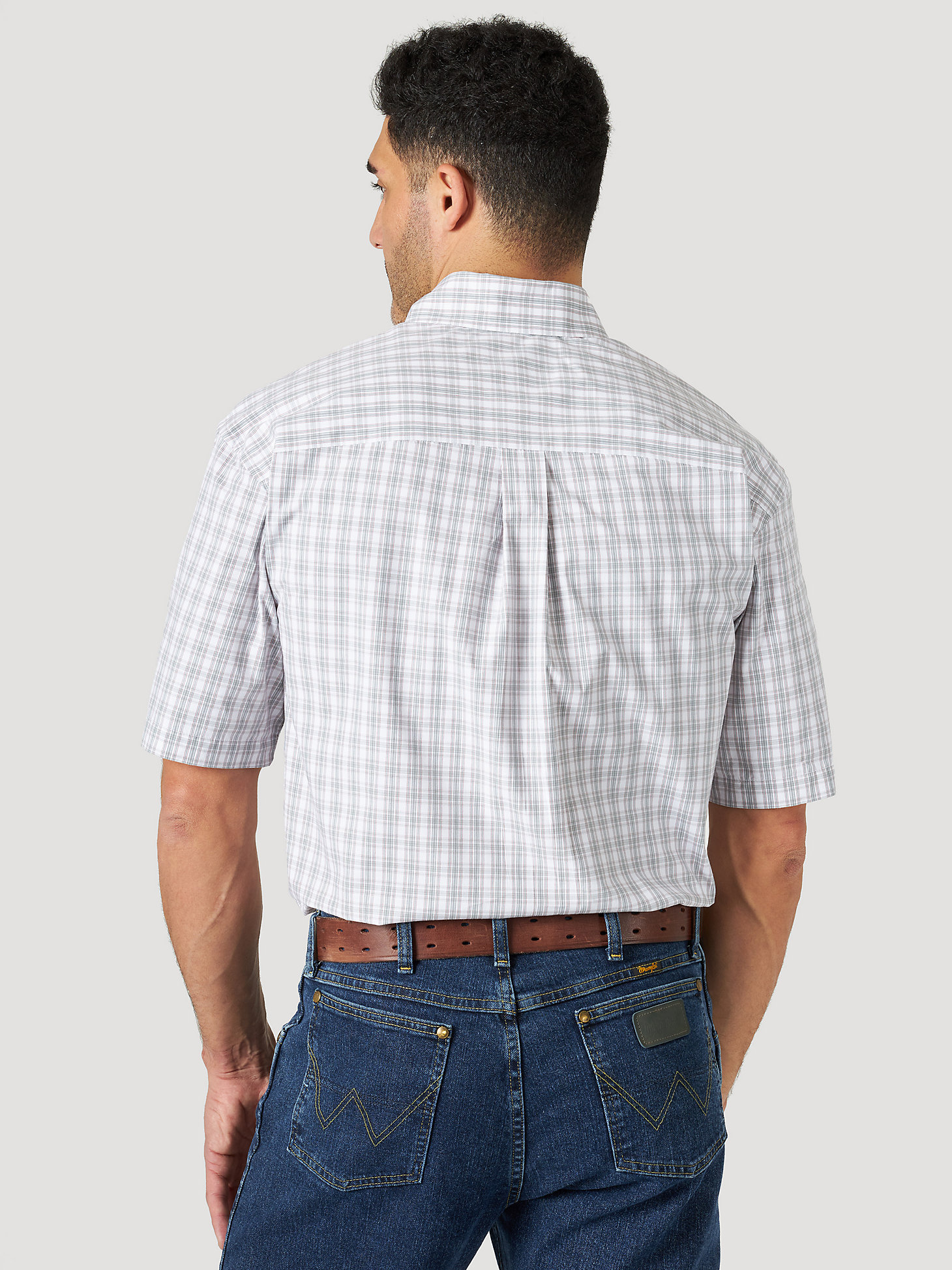 Men's George Strait Short Sleeve 1 Pocket Button Down Plaid Shirt in Rose Cloud alternative view 1