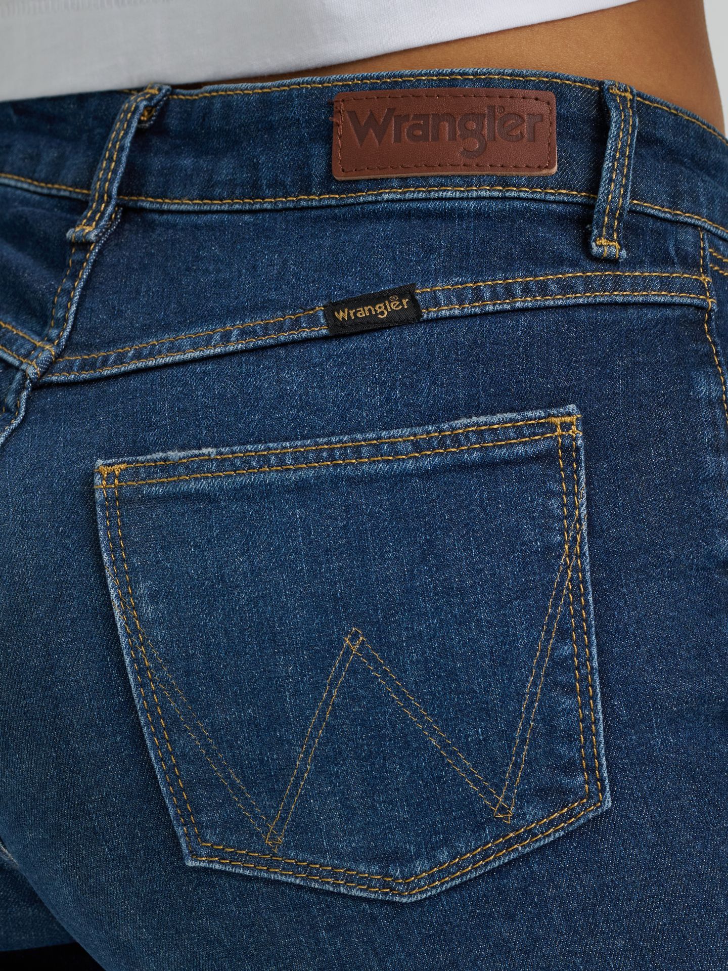 Женские джинсы Wrangler High Rise True Straight Leg Jean, цвет: Ягодный тёмный — фото 6