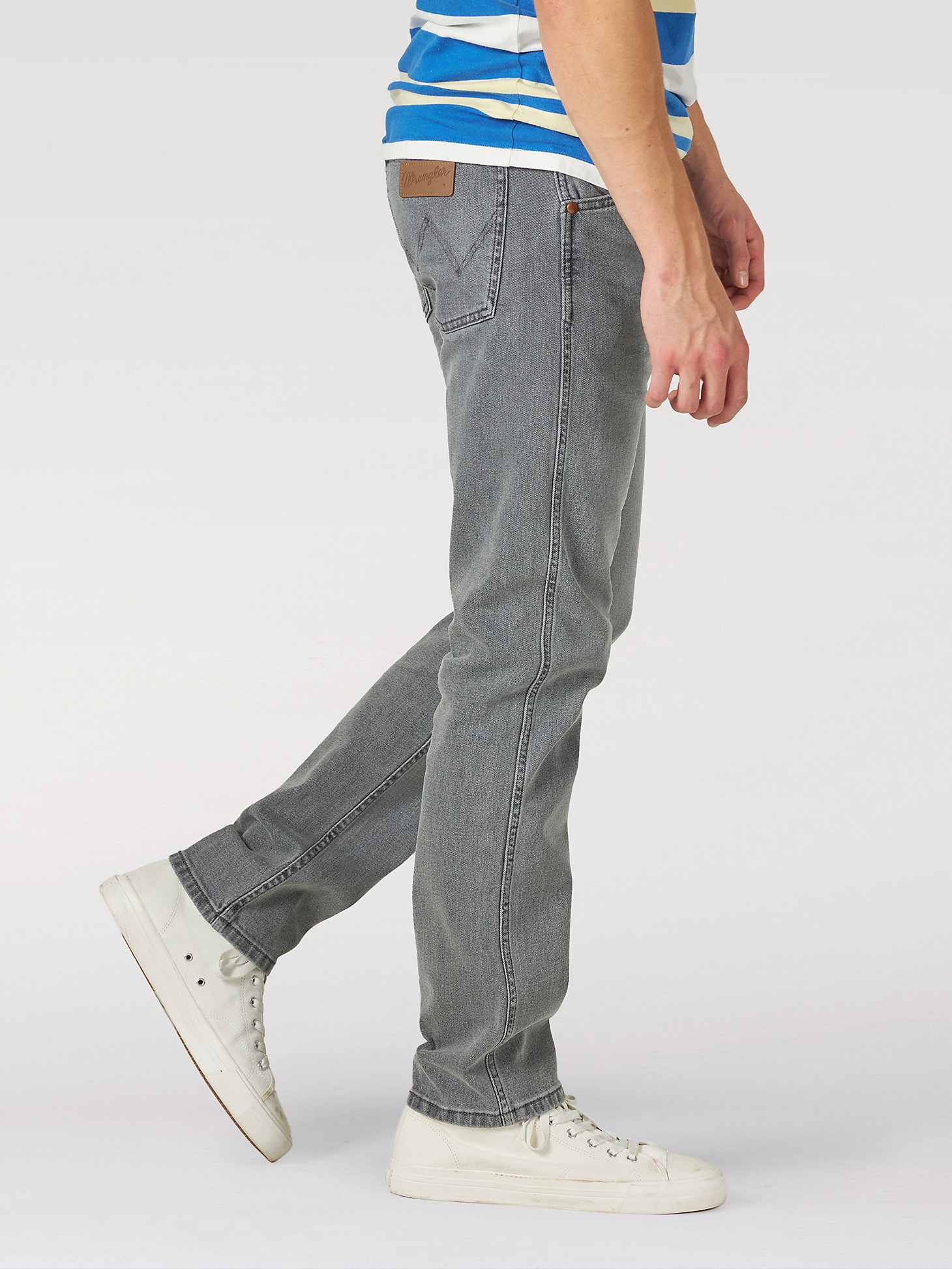 Wrangler ICONS™ 11MWZ Men's Slim Jean in Golden Grey alternative view 3
