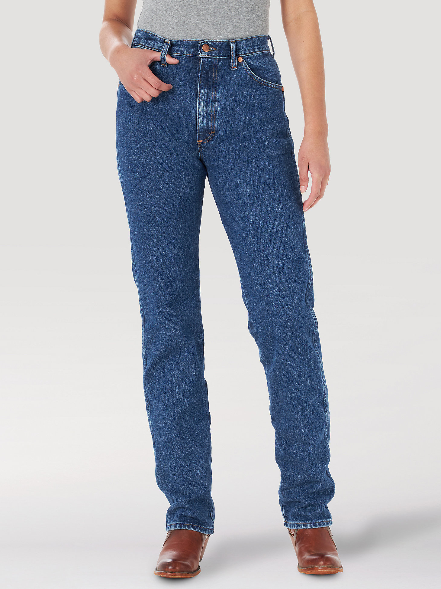 Women's Wrangler® Cowboy Cut® Slim Fit Jean in Stonewash alternative view 3