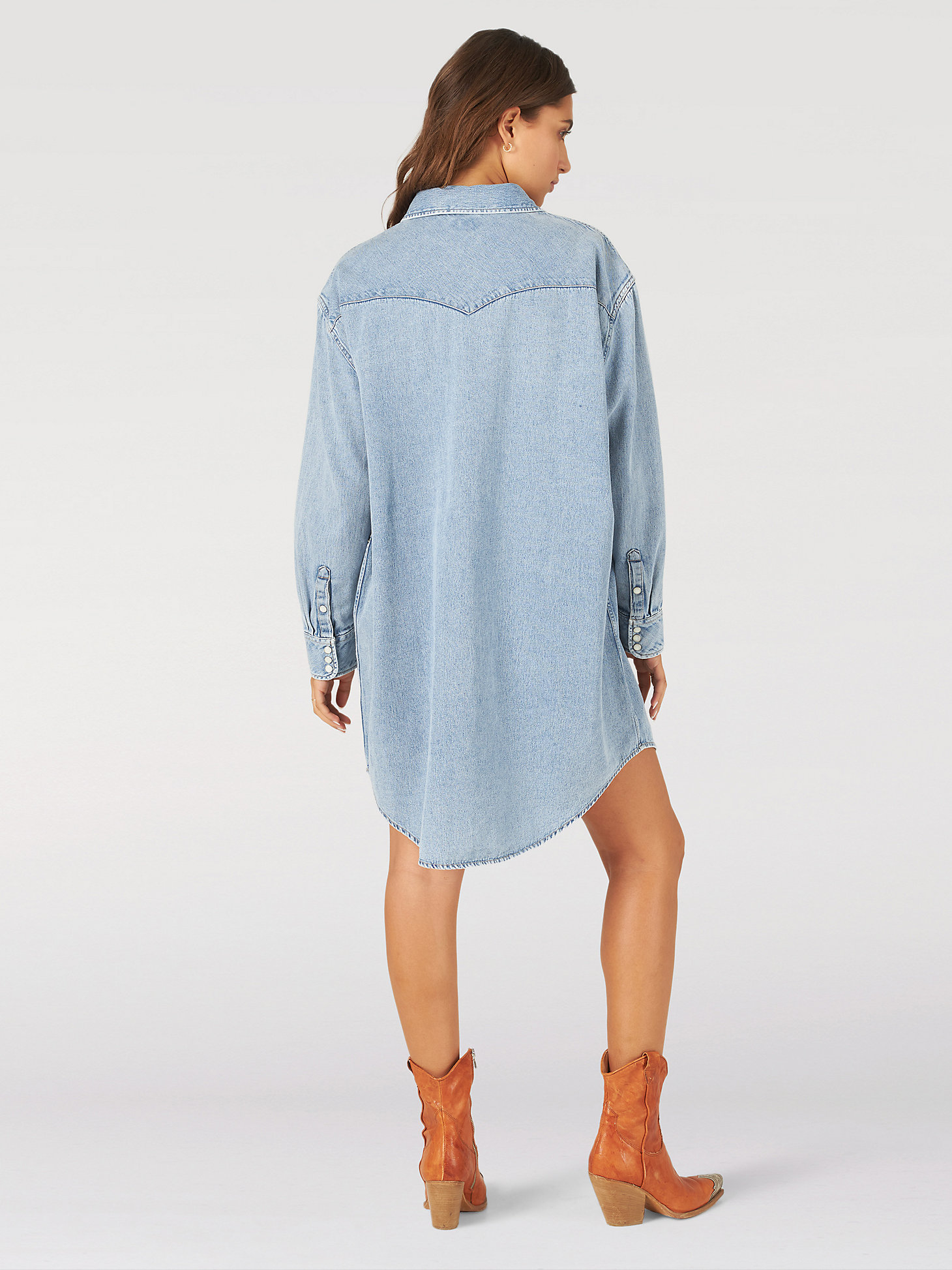 Women's Wrangler® Denim Shirtdress in Light Shade alternative view 1