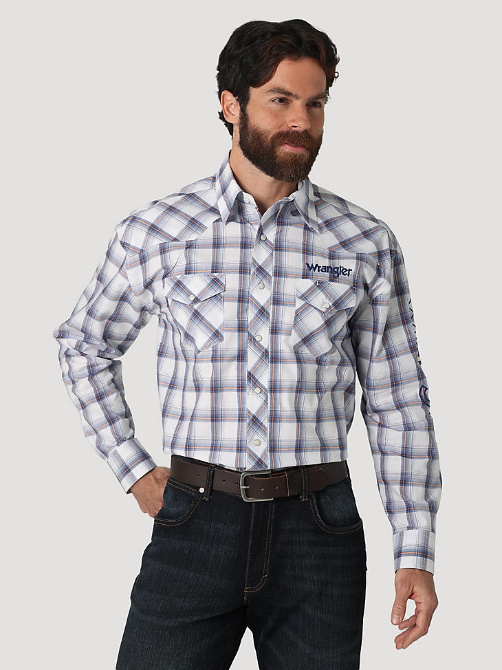 Men's Wrangler® Logo Long Sleeve Western Snap Plaid Shirt in Clouds main view