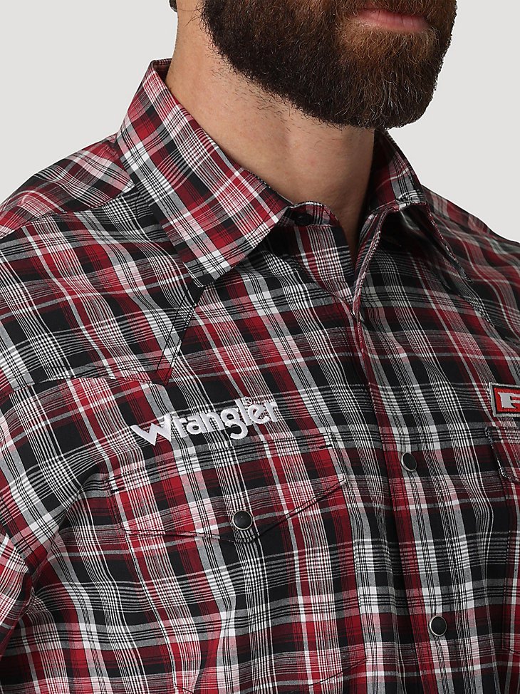 Men's Wrangler® PBR® Logo Long Sleeve Plaid Western Snap Shirt in Red/Black alternative view 3
