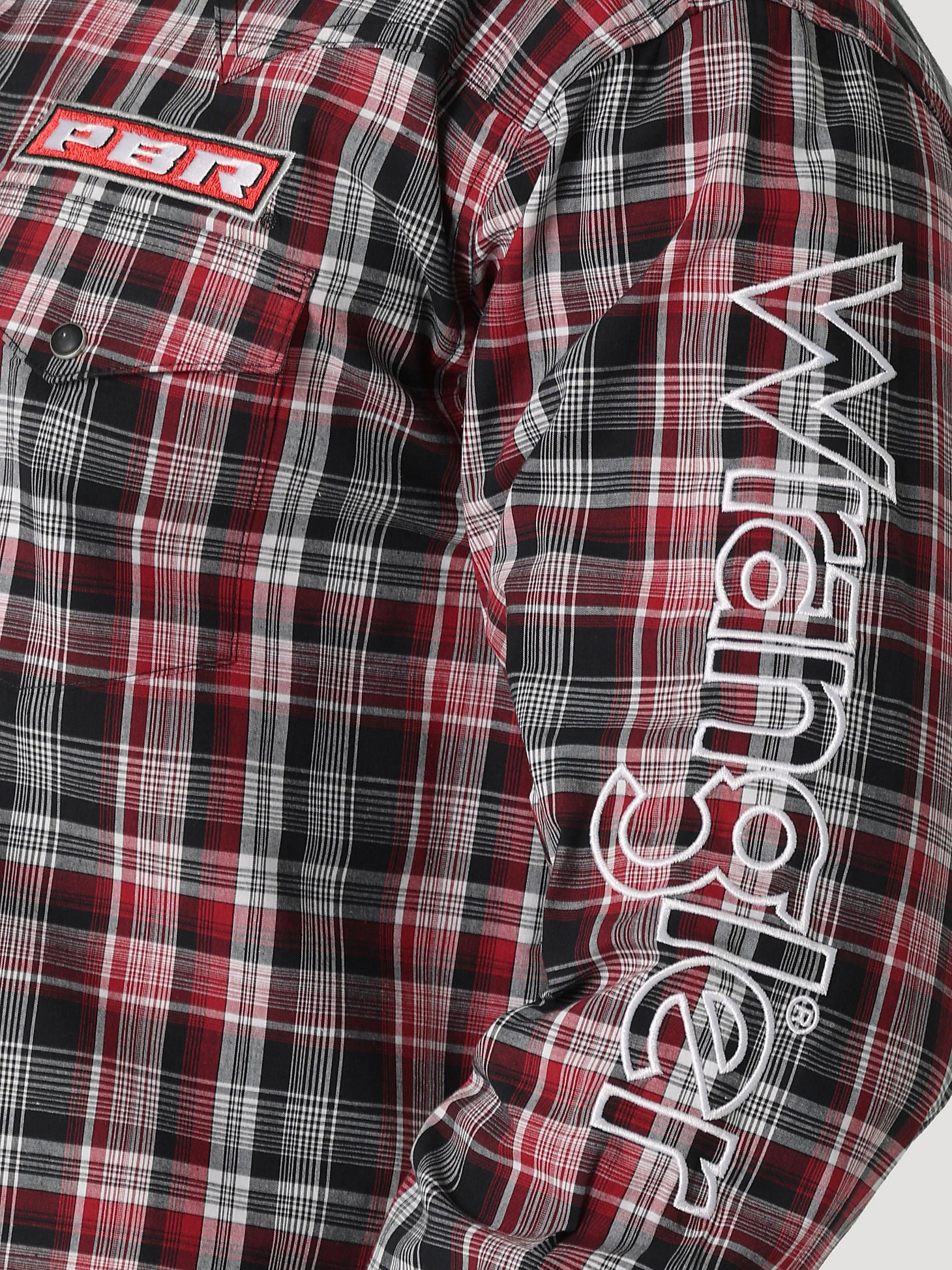 Men's Wrangler® PBR® Logo Long Sleeve Plaid Western Snap Shirt in Red/Black alternative view 4