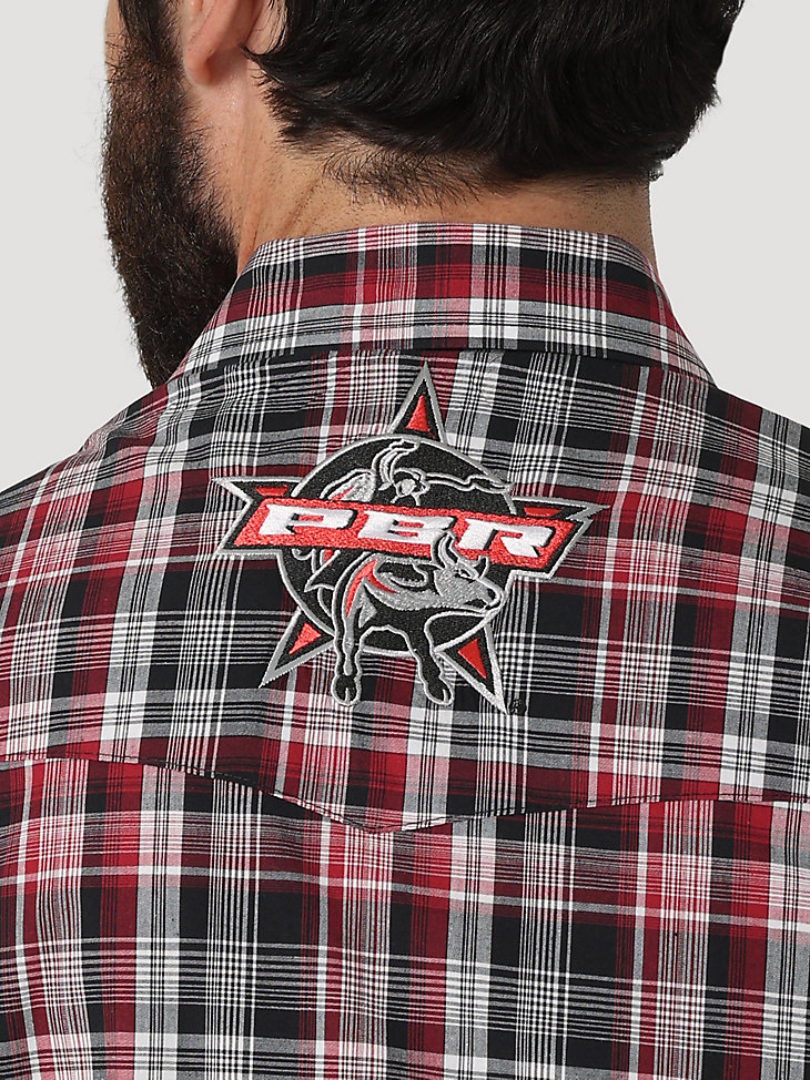 Men's Wrangler® PBR® Logo Long Sleeve Plaid Western Snap Shirt in Red/Black alternative view 5